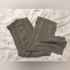 WARM LONG GREY SCARF